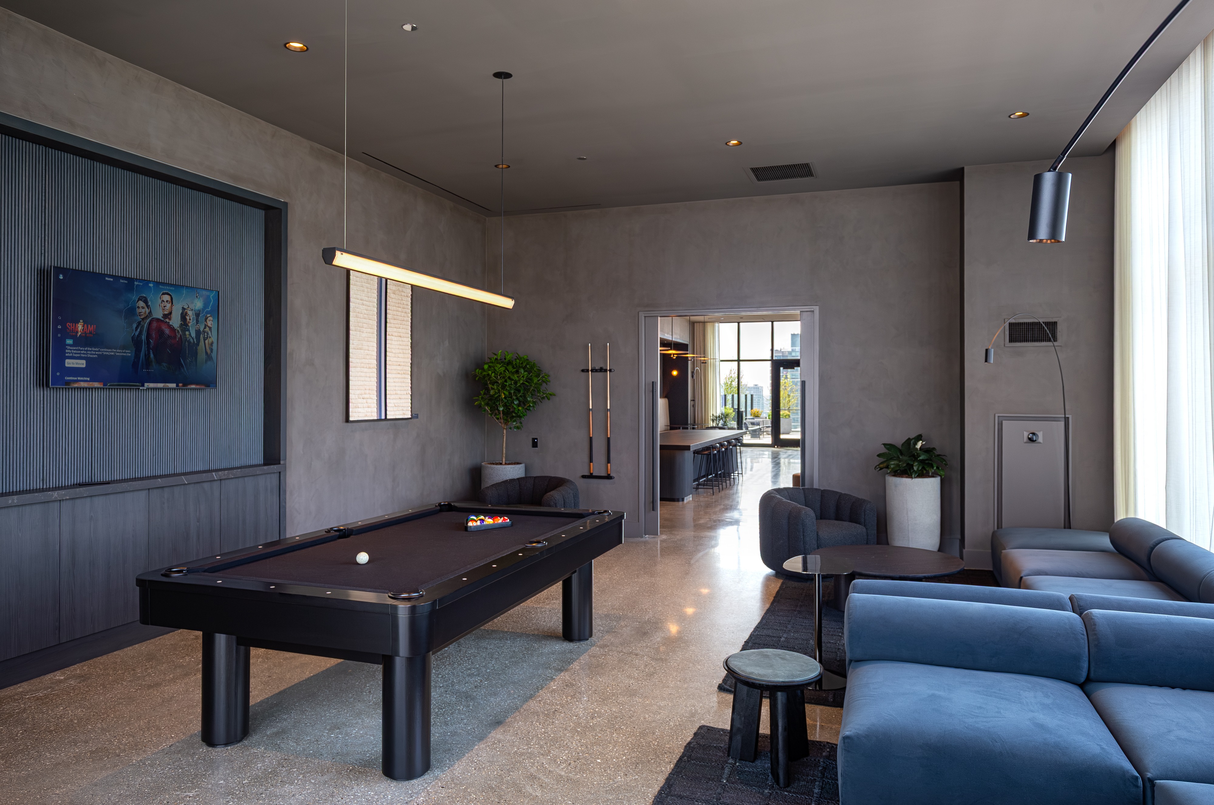 Straits Row 633 S. LaSalle St., Chicago, IL 60605